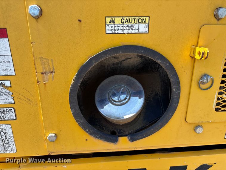 image for item EF1038 2019 Sakai SV544T single drum vibratory roller