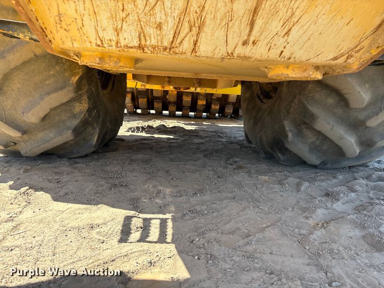 image for item EF1038 2019 Sakai SV544T single drum vibratory roller