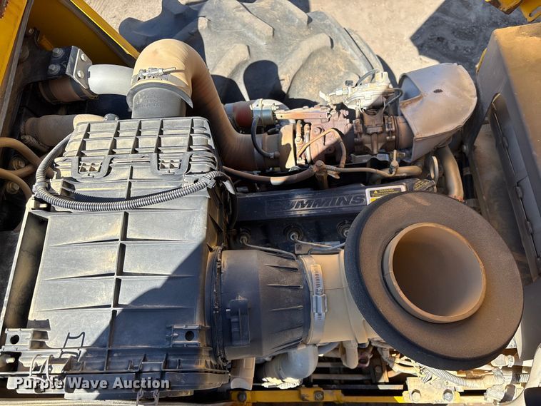 image for item EF1038 2019 Sakai SV544T single drum vibratory roller