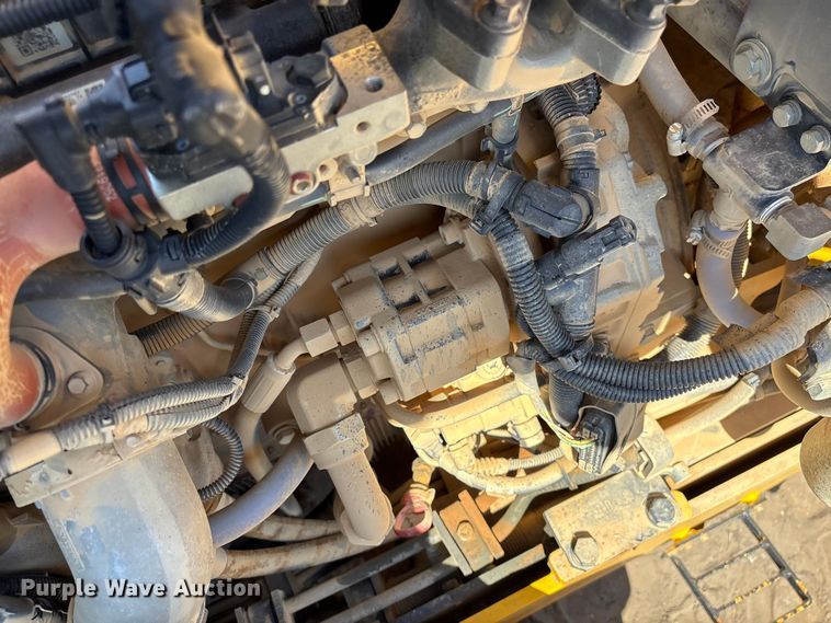 image for item EF1038 2019 Sakai SV544T single drum vibratory roller