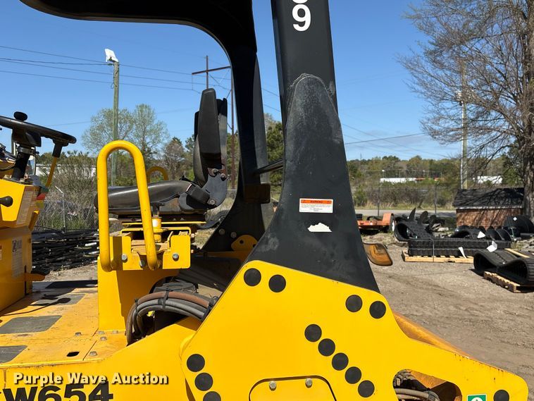 image for item EF1039 2019 Sakai SW654 double drum vibratory roller