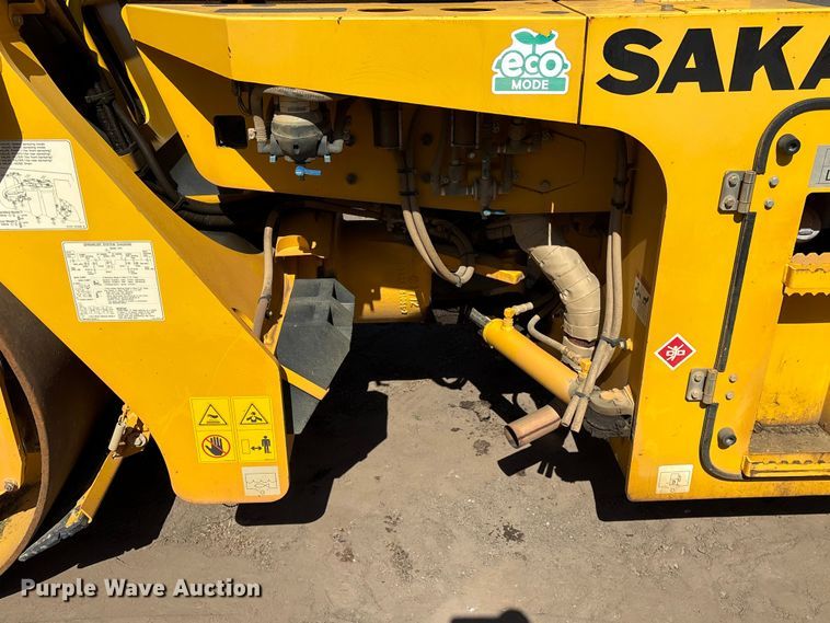 image for item EF1039 2019 Sakai SW654 double drum vibratory roller