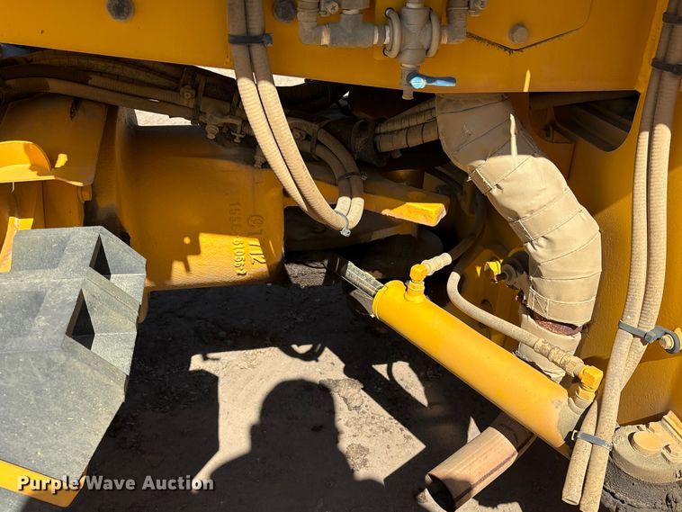 image for item EF1039 2019 Sakai SW654 double drum vibratory roller