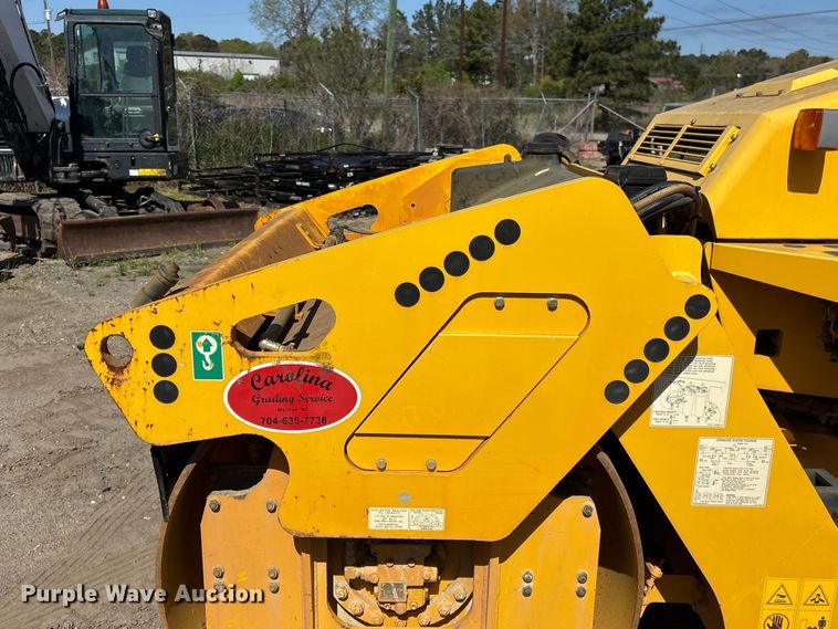 image for item EF1039 2019 Sakai SW654 double drum vibratory roller