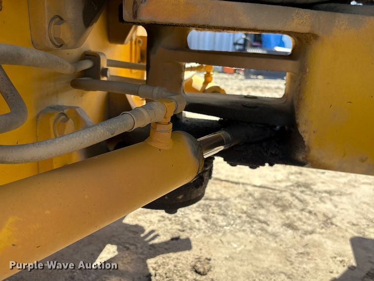 image for item EF1039 2019 Sakai SW654 double drum vibratory roller