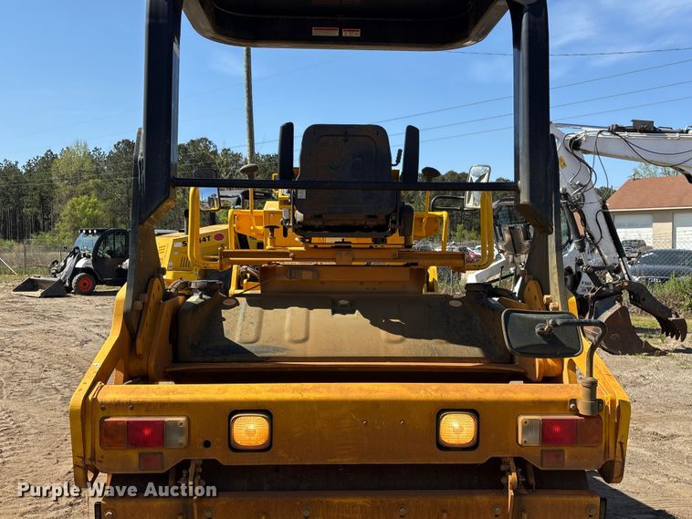 image for item EF1039 2019 Sakai SW654 double drum vibratory roller