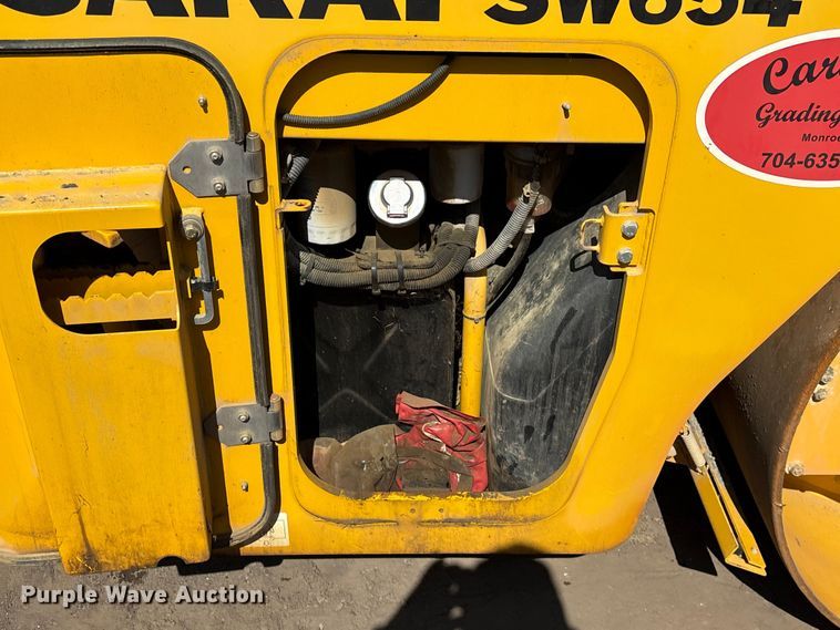 image for item EF1039 2019 Sakai SW654 double drum vibratory roller