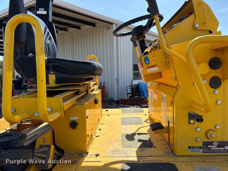 image for item EF1039 2019 Sakai SW654 double drum vibratory roller