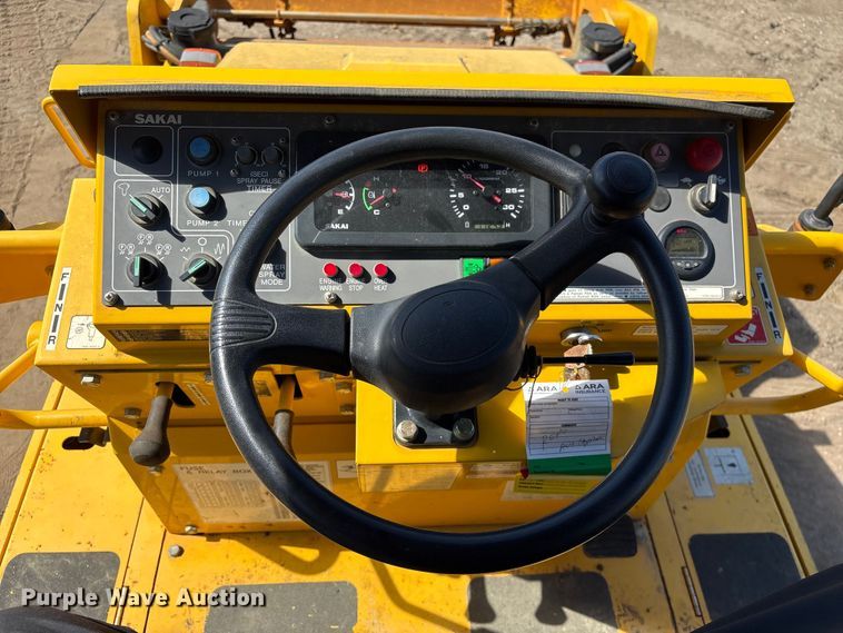 image for item EF1039 2019 Sakai SW654 double drum vibratory roller