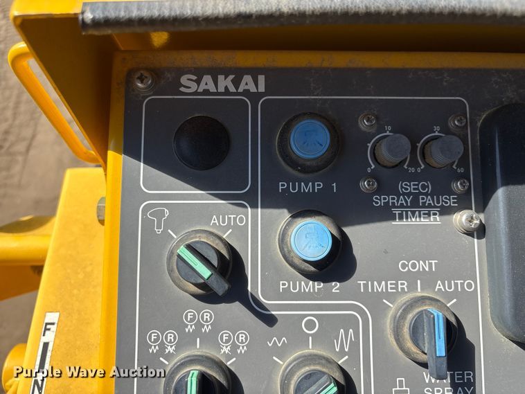 image for item EF1039 2019 Sakai SW654 double drum vibratory roller