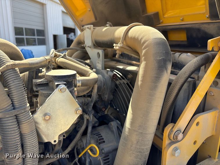 image for item EF1039 2019 Sakai SW654 double drum vibratory roller