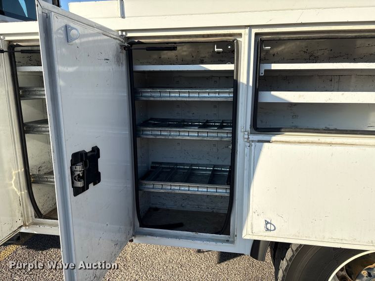 image for item EF1048 2015 Freightliner Business Class M2 bucket truck