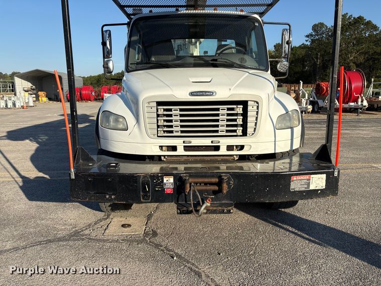 image for item EF1048 2015 Freightliner Business Class M2 bucket truck