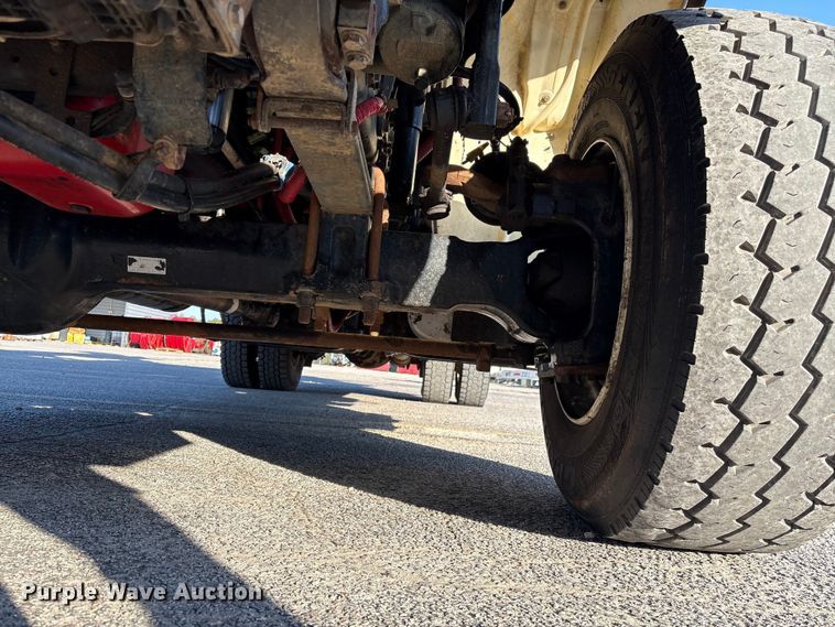 image for item EF1048 2015 Freightliner Business Class M2 bucket truck