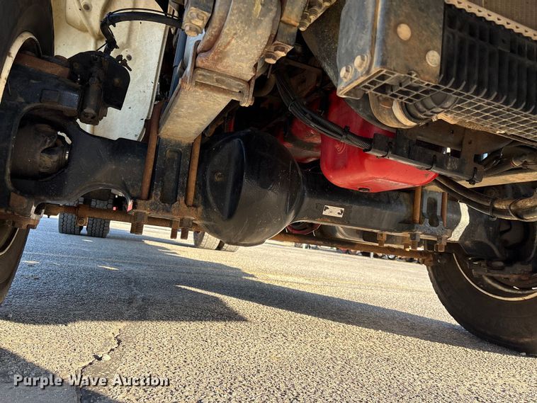 image for item EF1048 2015 Freightliner Business Class M2 bucket truck