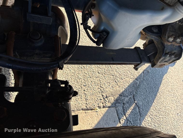 image for item EF1048 2015 Freightliner Business Class M2 bucket truck