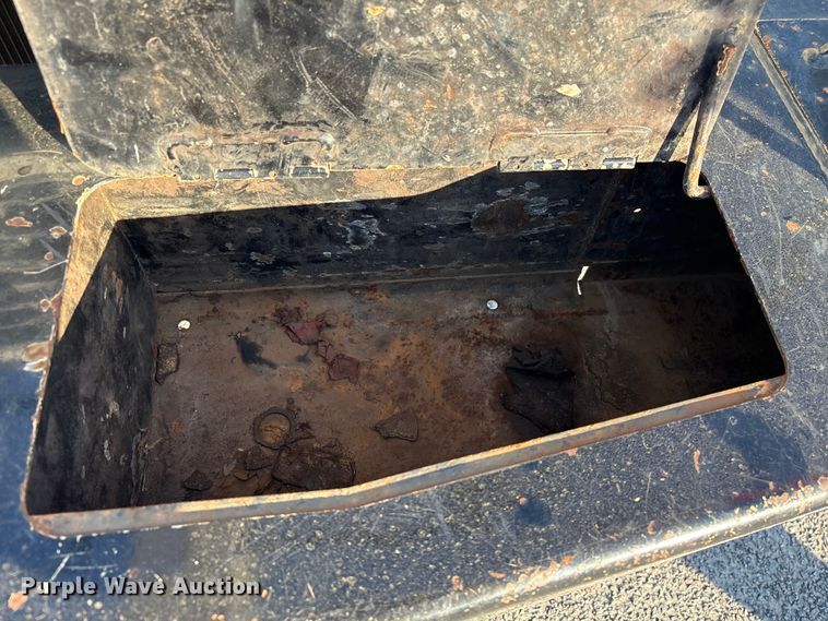 image for item EF1048 2015 Freightliner Business Class M2 bucket truck