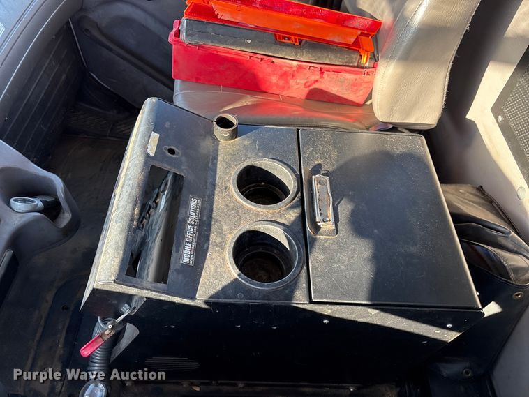 image for item EF1048 2015 Freightliner Business Class M2 bucket truck