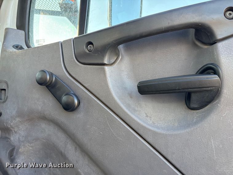 image for item EF1048 2015 Freightliner Business Class M2 bucket truck