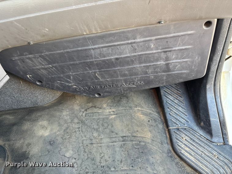 image for item EF1048 2015 Freightliner Business Class M2 bucket truck