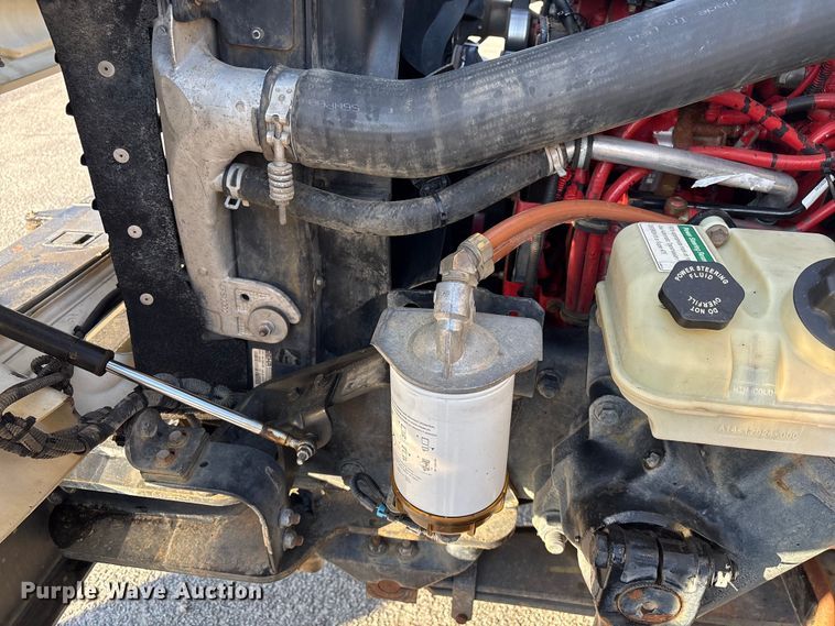 image for item EF1048 2015 Freightliner Business Class M2 bucket truck