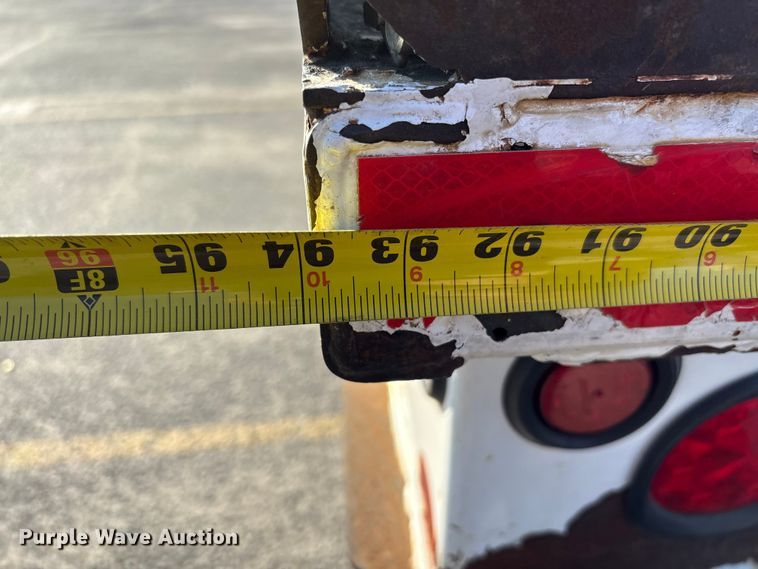 image for item EF1048 2015 Freightliner Business Class M2 bucket truck