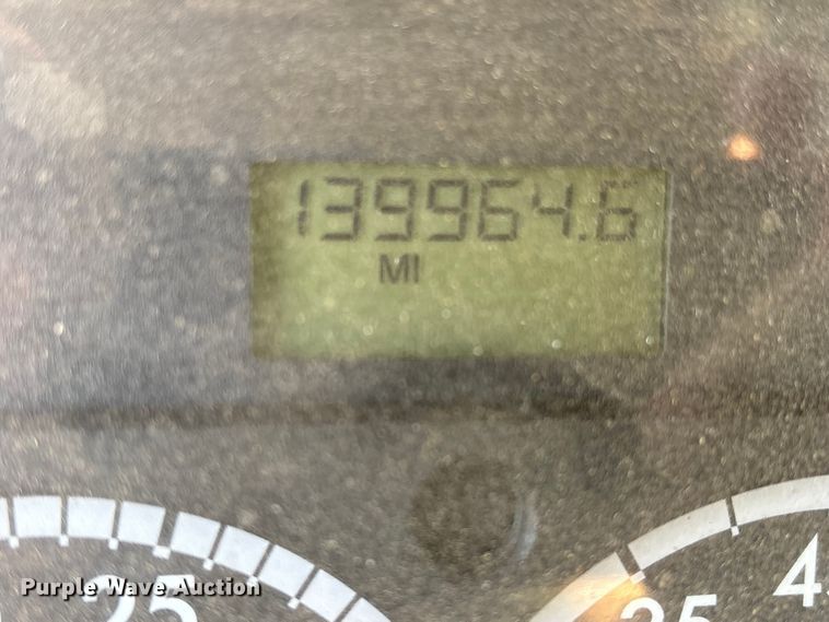 image for item EF1048 2015 Freightliner Business Class M2 bucket truck