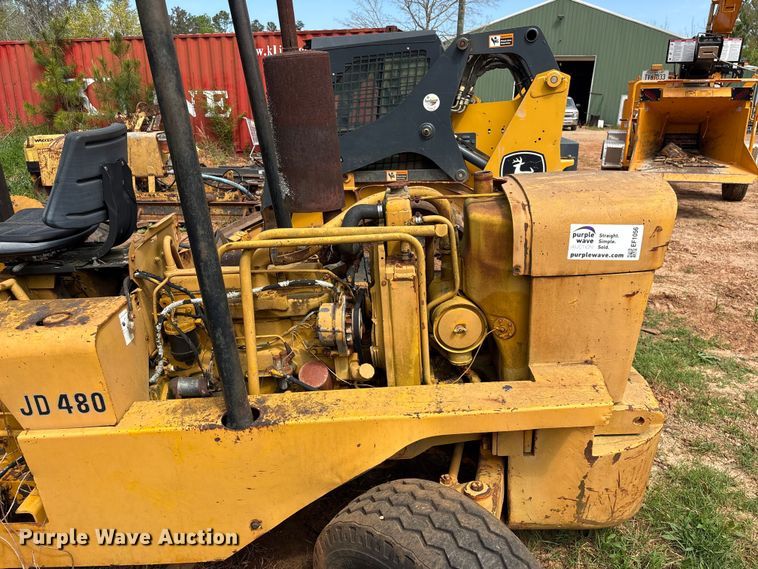 image for item EF1056 John Deere JD480 forklift