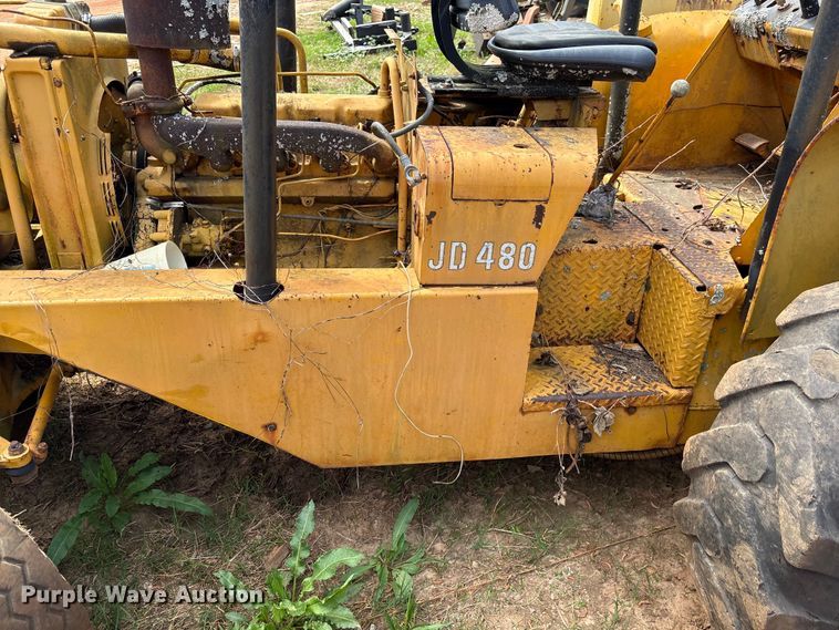 image for item EF1056 John Deere JD480 forklift