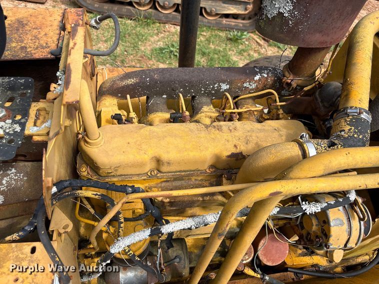 image for item EF1056 John Deere JD480 forklift