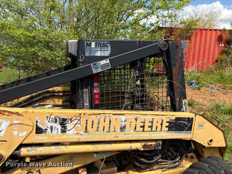 image for item EF1059 1997 John Deere 8875 skid steer loader