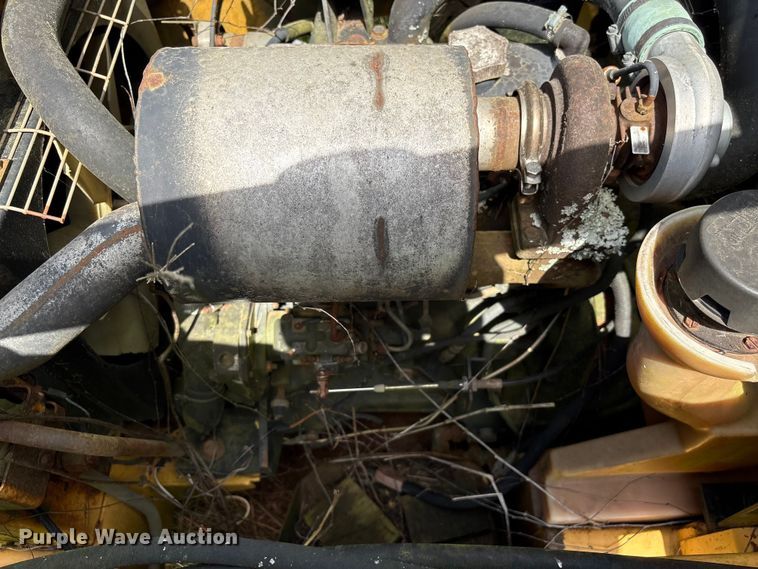 image for item EF1059 1997 John Deere 8875 skid steer loader