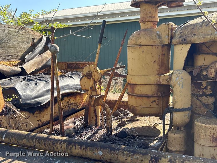 image for item EF1064 Caterpillar dozer