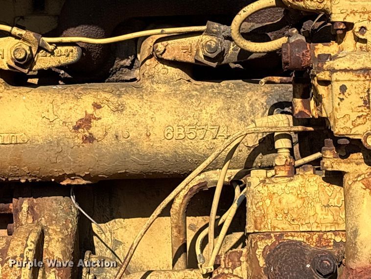 image for item EF1064 Caterpillar dozer