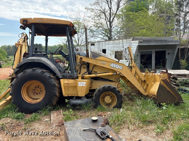 image for item EF1066 2001 John Deere 410G backhoe