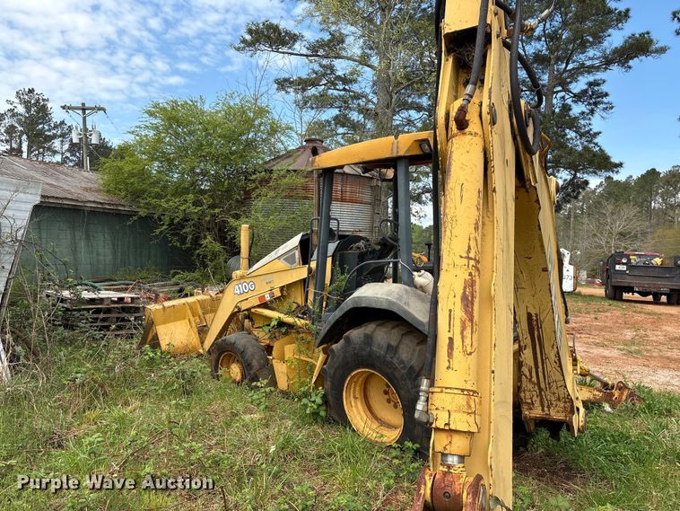 image for item EF1066 2001 John Deere 410G backhoe