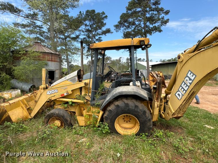 image for item EF1066 2001 John Deere 410G backhoe