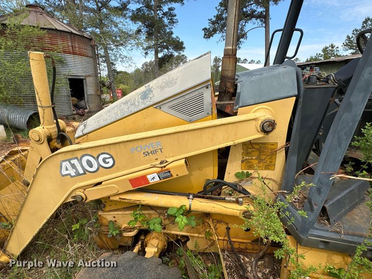 image for item EF1066 2001 John Deere 410G backhoe