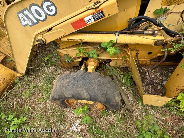 image for item EF1066 2001 John Deere 410G backhoe