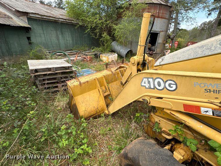 image for item EF1066 2001 John Deere 410G backhoe