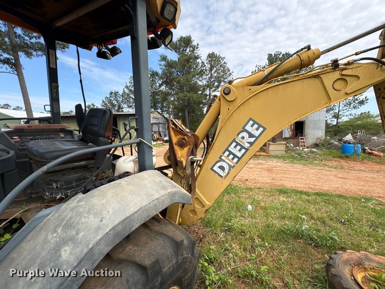 image for item EF1066 2001 John Deere 410G backhoe