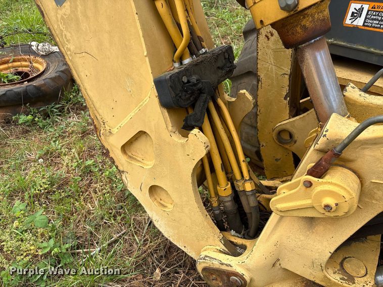 image for item EF1066 2001 John Deere 410G backhoe