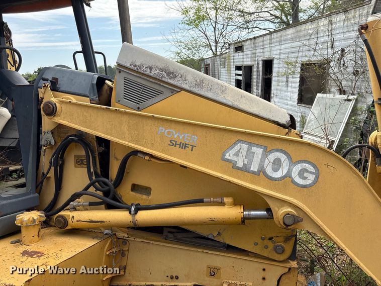 image for item EF1066 2001 John Deere 410G backhoe