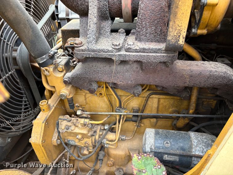 image for item EF1066 2001 John Deere 410G backhoe