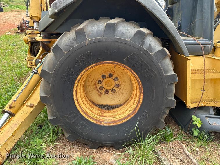 image for item EF1066 2001 John Deere 410G backhoe