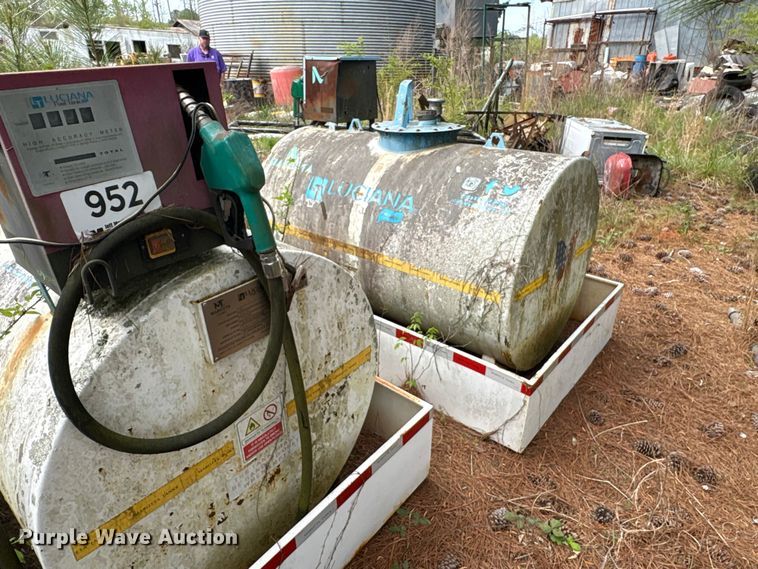 image for item EF1067 (2) 2018 Marotta fuel tanks