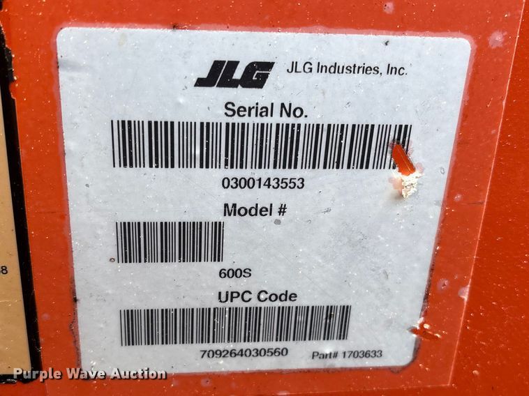 image for item EF1076 2011 JLG 600S boom lift