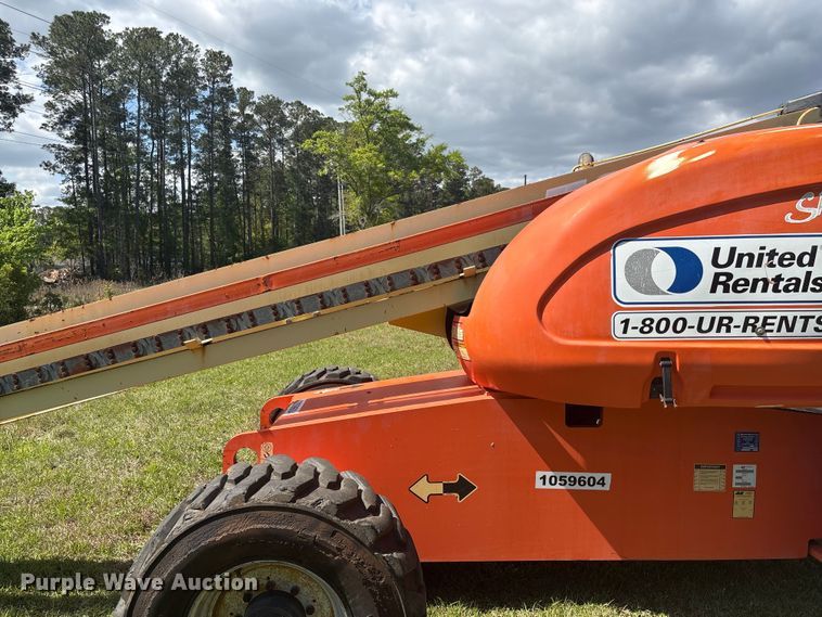 image for item EF1077 2008 JLG 600S boom lift