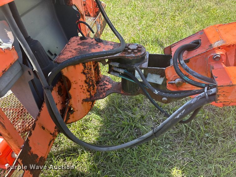 image for item EF1077 2008 JLG 600S boom lift