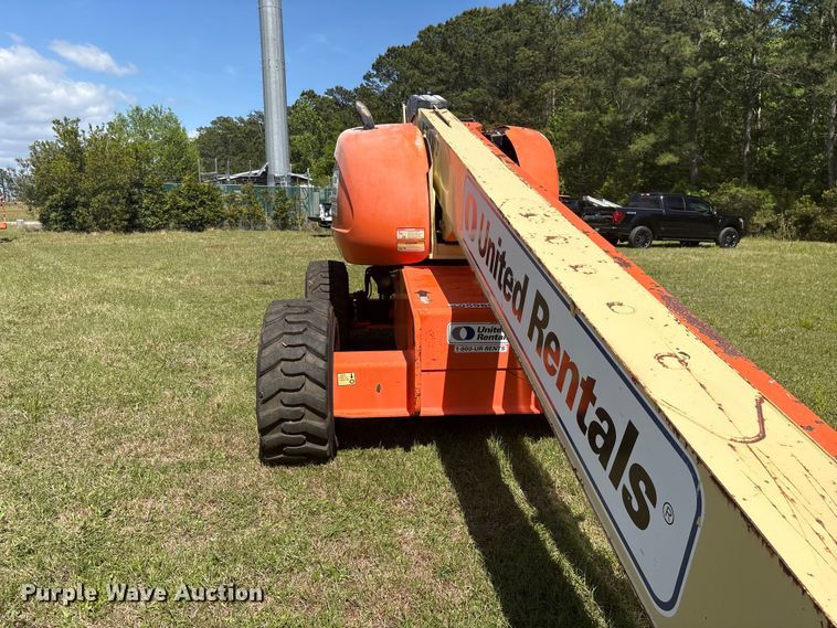 image for item EF1077 2008 JLG 600S boom lift